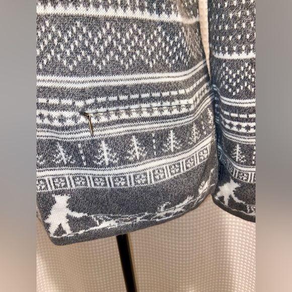 Women’s Woolrich V‎ neckline winter Nordic white gray knit sweater Sz medium - Picture 7 of 12